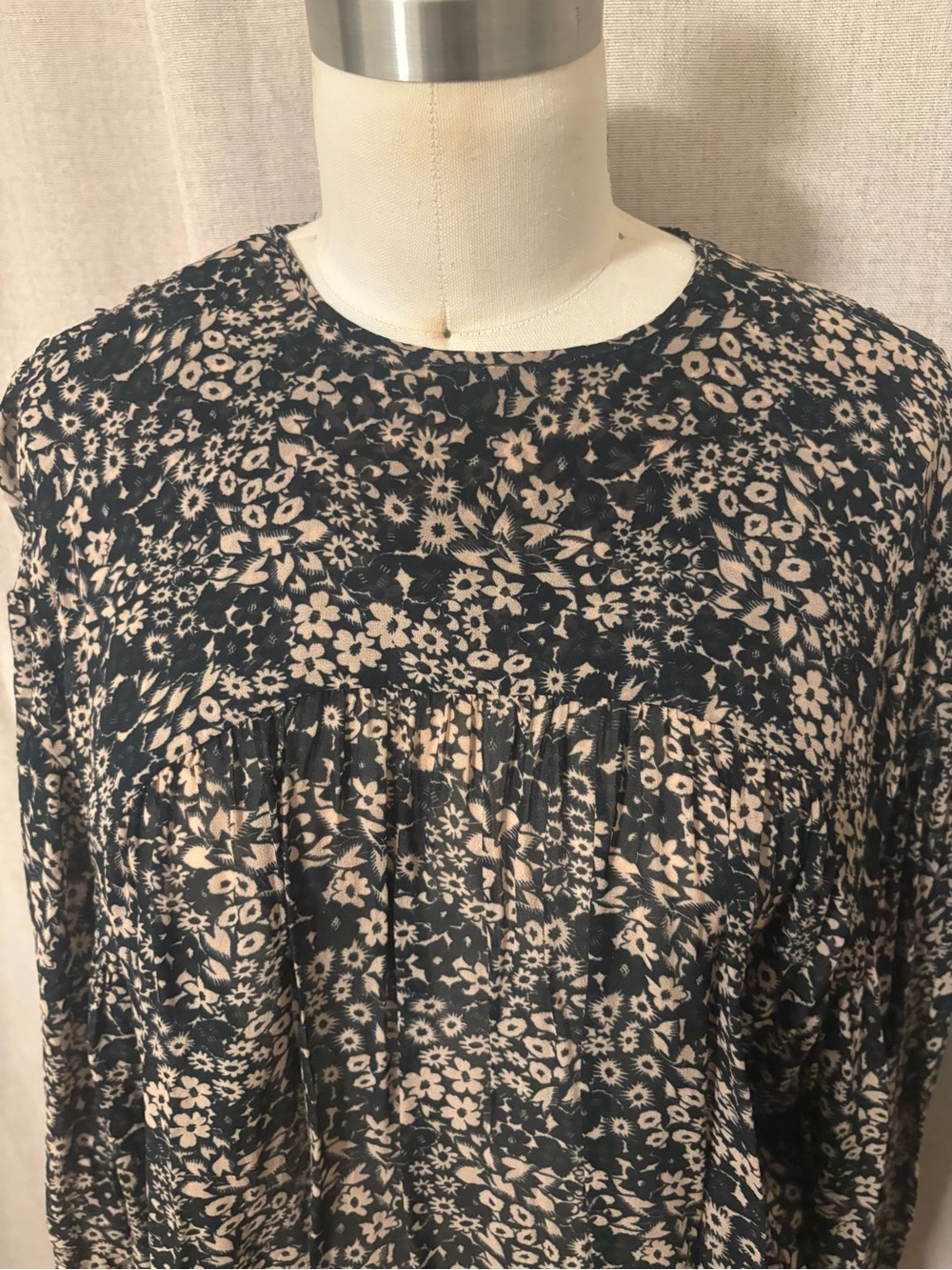 Mini Floral Drop-Waist Dress in Black and Cream - Picture 3 of 15